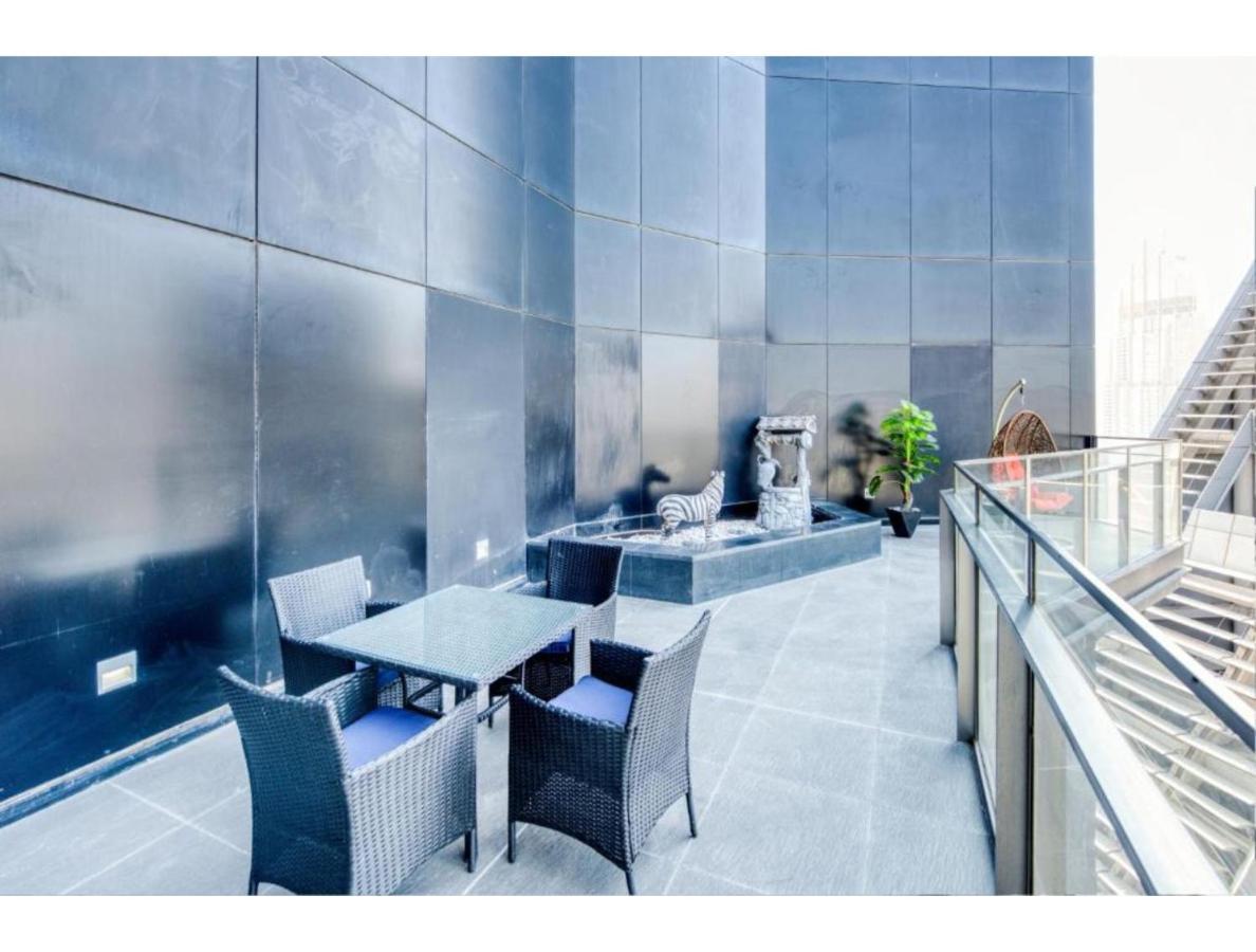 The Penthouse Near Burj Khalifa And Dubai Mall Dış mekan fotoğraf