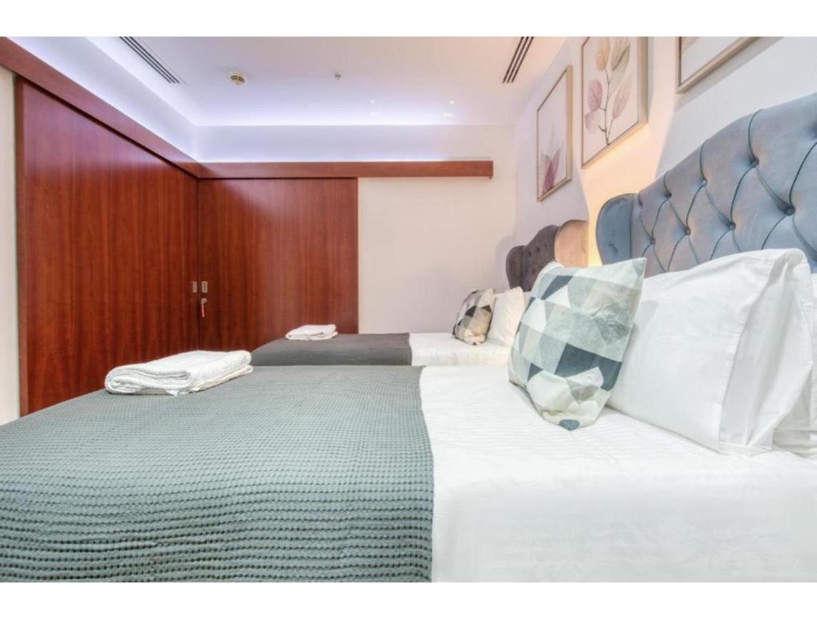 The Penthouse Near Burj Khalifa And Dubai Mall Dış mekan fotoğraf