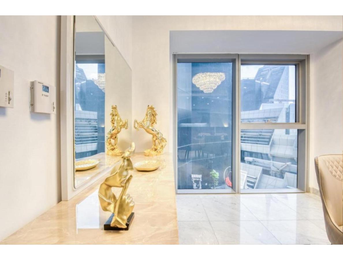The Penthouse Near Burj Khalifa And Dubai Mall Dış mekan fotoğraf